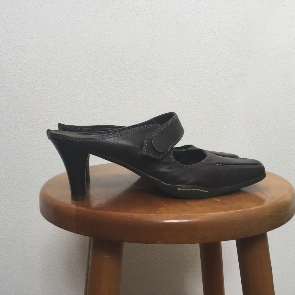 Aerosoles Sugar Snap Leather Brown Square-Toe Slip On Heeled Mule Size 8.5 M